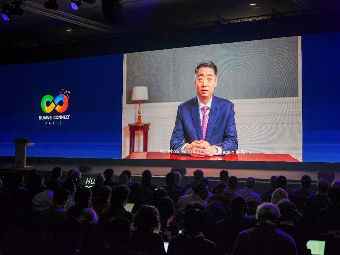 Ken Hu, Rotating Chairman at Huawei, speaking at HUAWEI CONNECT 2023  PARIS