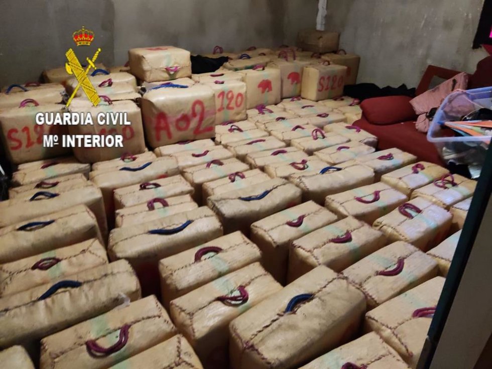 Imagen de los fardos intervenidos