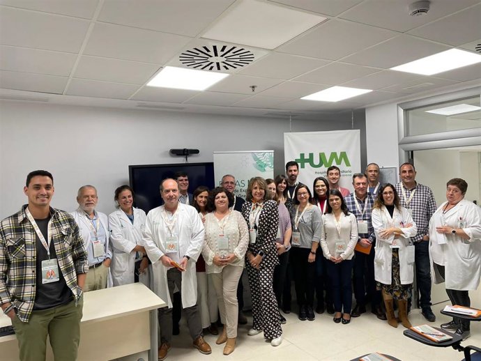 Profesionales médicos especializados en asma grave.