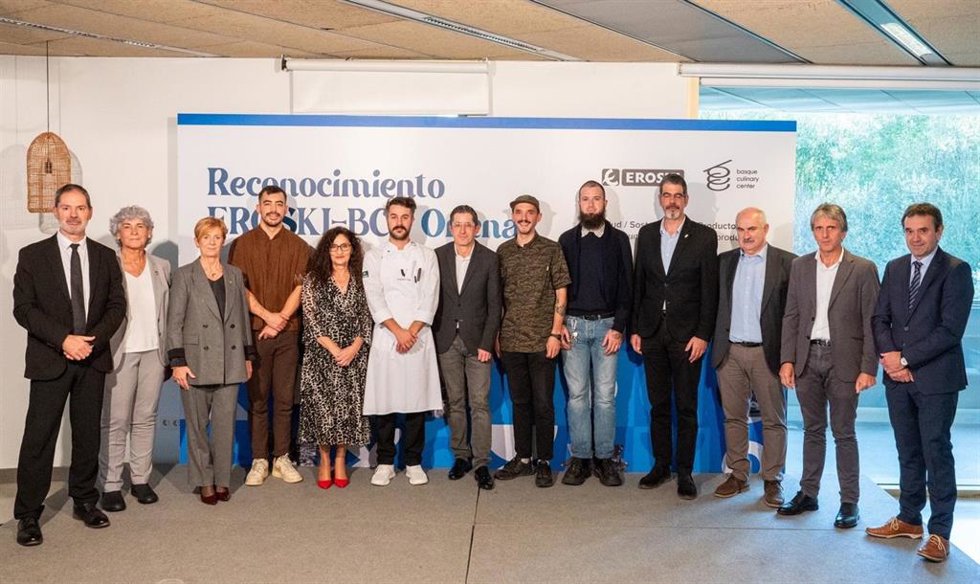 Acto de entrega en San Sebastian del  'Reconocimiento EROSKI-BCC Onenak 2023