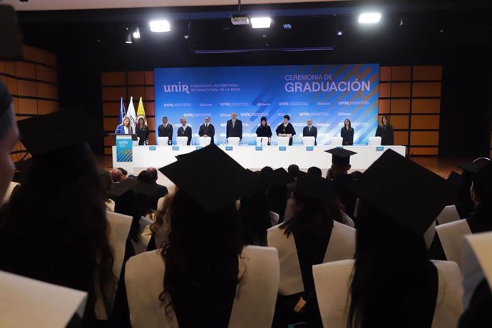 Más de 850 estudiantes celebran sus graduaciones con la Fundación Universitaria Internacional de La Rioja