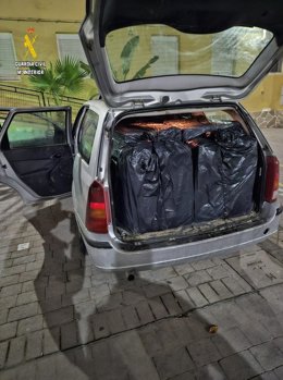 Tres detenidos en Guadarranque (Cádiz) con 7.500 cajetillas de tabaco en una operación contra el contrabando