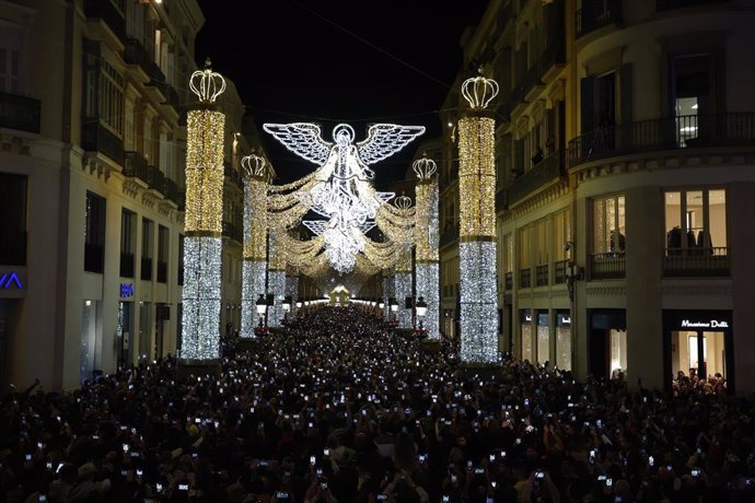 Archivo - Inauguración del alumbrado navideño de Málaga en 2022, archivo 