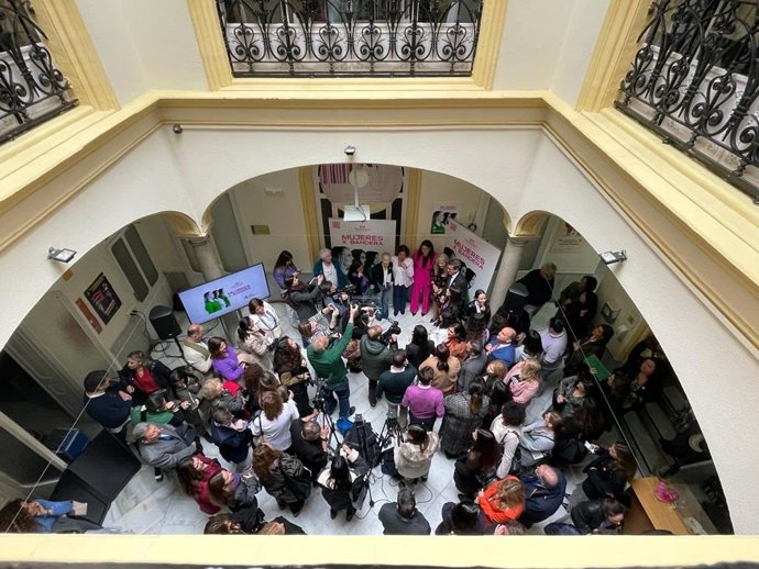 IAM organiza por el 25N jornada de puertas abiertas para acercar al ciudadano los recursos contra la violencia machista