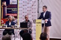 Junta y Cruz Roja introducen al año a 7.500 personas mayores en el mundo digital, el 60% mujeres