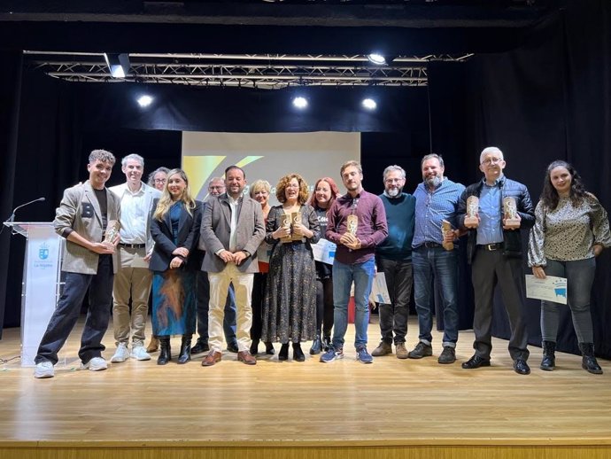 La obra 'Sé infiel y no mires a quién', premio a Mejor obra y del Público en el certamen de 'Teatro Algabeño'