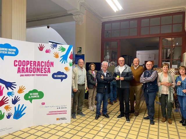 El Campus de Huesca de la UZ revisa la labor de cooperación internacional de las ONG aragonesas en una exposición.