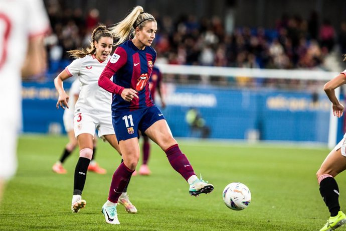 Alexia Putellas of Fc Barcelona Femenino in action during the Spanish league, Liga F, football match played between Fc Barcelona and Sevilla FC at Johan Cruyff Stadium on November 05, 2023 in Barcelona, Spain.
