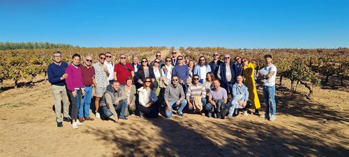 Cerca de un centenar de profesionales ya son formadores homologados en vinos Málaga.