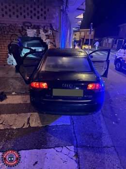 Detenido un conductor ebrio por chocar contra un vehículo aparcado y empotrarle dentro un local en Valdemoro