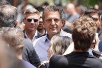 Massa vota y recuerda que se celebran 40 años de democracia en Argentina