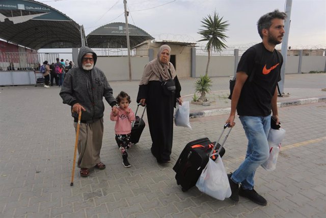 Desplazados palestinos en Rafá