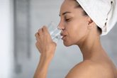 Foto: ¿Es cierto que beber agua no hidrata la piel? Y los 5 alimentos para una piel sana y brillante