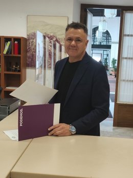 El portavoz adjunto de Por Andalucía en el Parlamento andaluz, Juan Antonio Delgado.