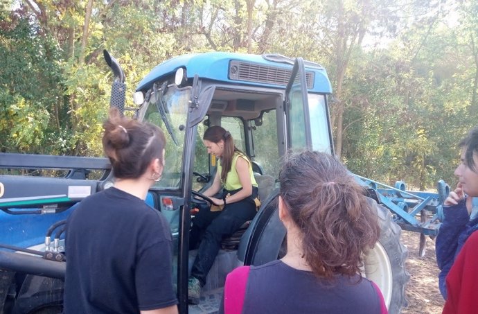 Curs de formació sobre l'ús del tractor