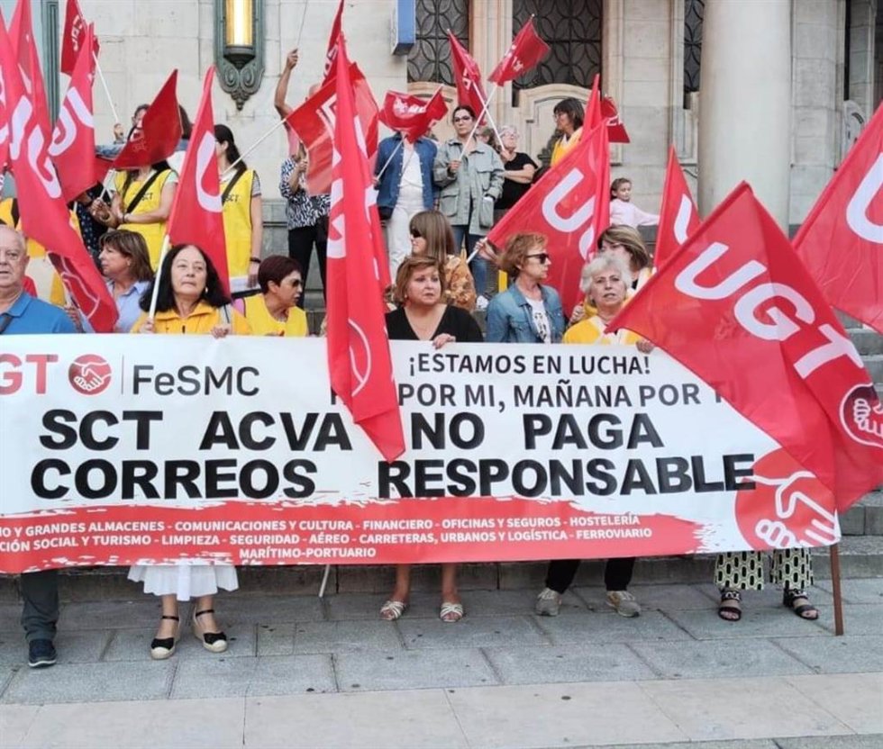 La huelga vuelve a paralizar el servicio de limpieza de Correos.