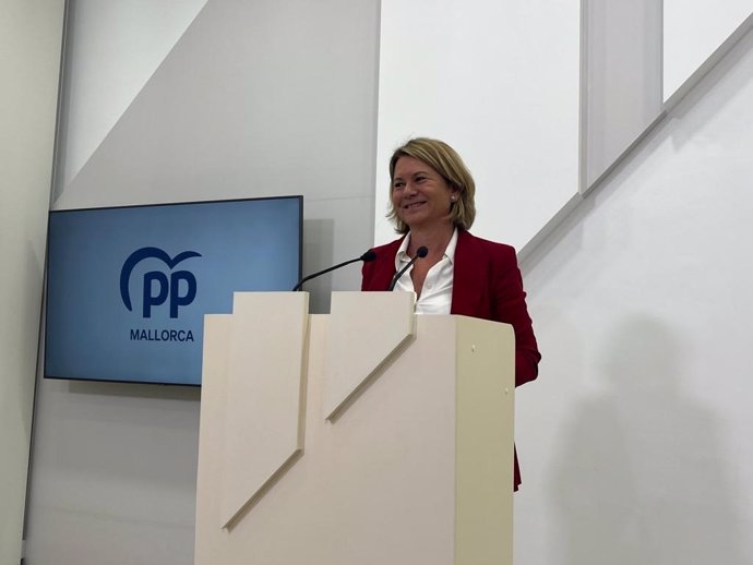 La portavoz del PP en el Consell de Mallorca, Núria Riera.