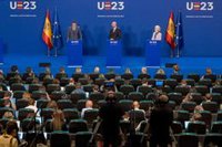 El Gobierno defiende el protocolo seguido en la cumbre UE de Granada que el PP criticaba que "excluyó" a Moreno y Carazo
