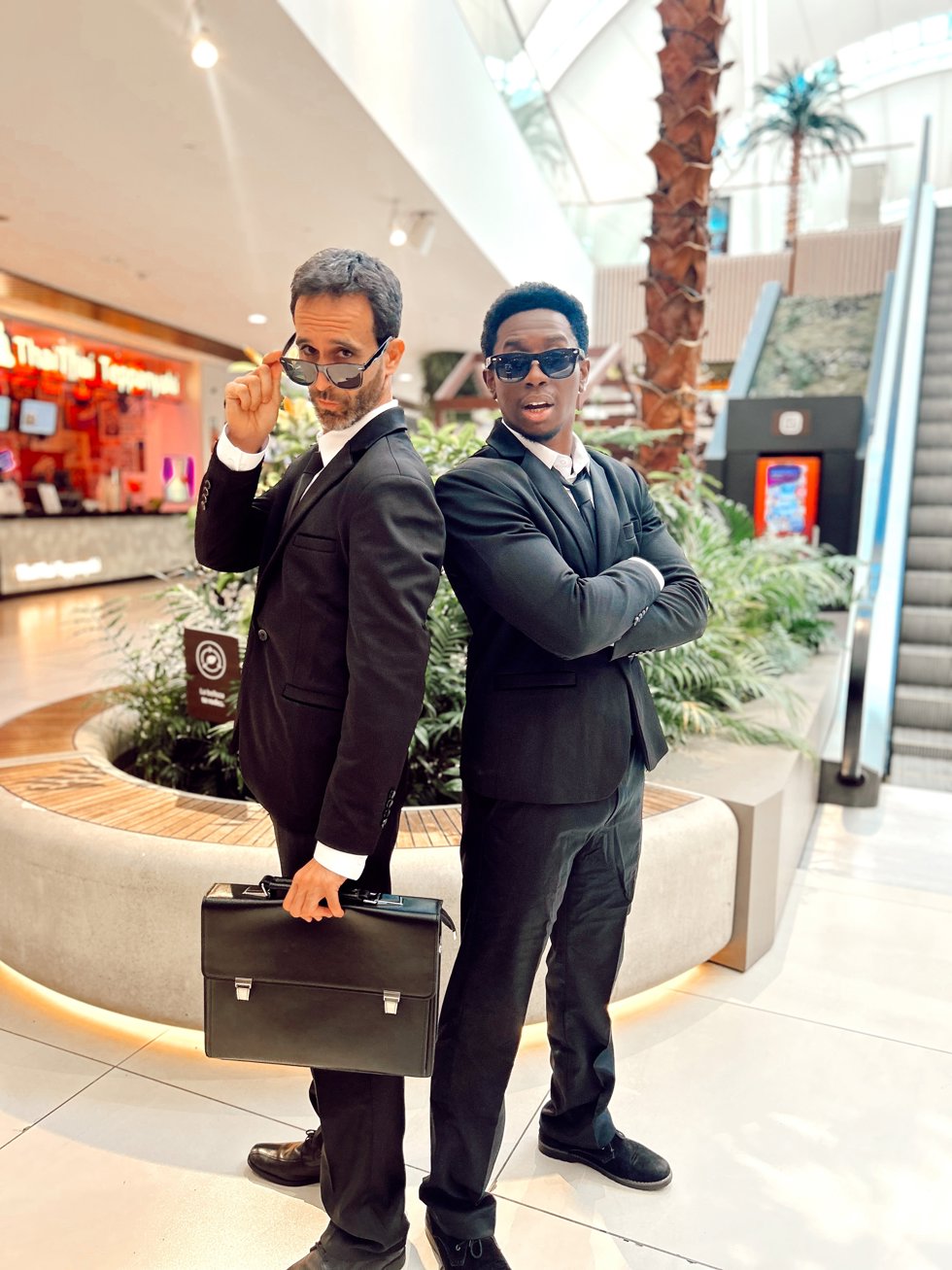 Los hombres de negro en intu Xanadú