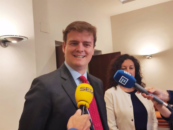 Archivo - El secretari general del Congrés, Fernando Galindo