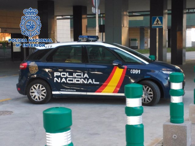 Archivo - Imagen de recurso de un coche patrulla de la Policia Nacional.