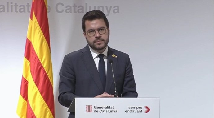 El presidente de la Generalitat, Pere Aragons, en el acto homenaje a Francesc Vendrell en el Palau de la Generalitat, a 20 de noviembre de 2023