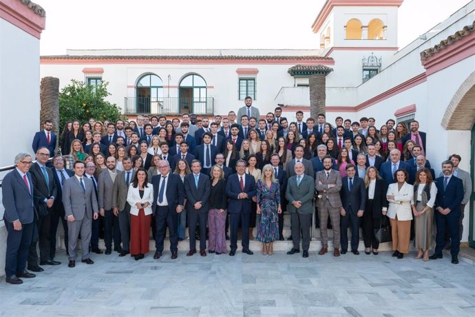 Cajasol.- El Instituto de Estudios Cajasol abre el curso 23/24 que contará con más de 160 alumnos