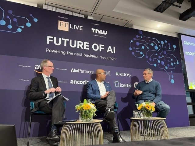 El director de tecnología de eDreams Odigeo, Carsten Bernhard, participa en la Cumbre sobre el Futuro de la IA, organizada por el 'Financial Times'.
