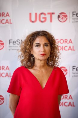 Archivo - La vicepresidente cuarta y ministra de Hacienda y Función Pública, María Jesús Montero,  a su llegada a la inauguración de la primera edición del Ágora Sindical 'Servicios: diagnóstico de un sector esencial', en la sede de UGT.