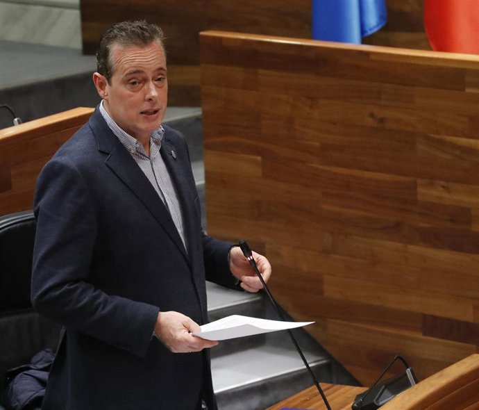 Marcelino Marcos Líndez en el Pleno de la Junta.