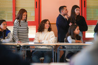 Ayuso pondrá en marcha un protocolo para prevenir las adicciones a las pantallas de los alumnos