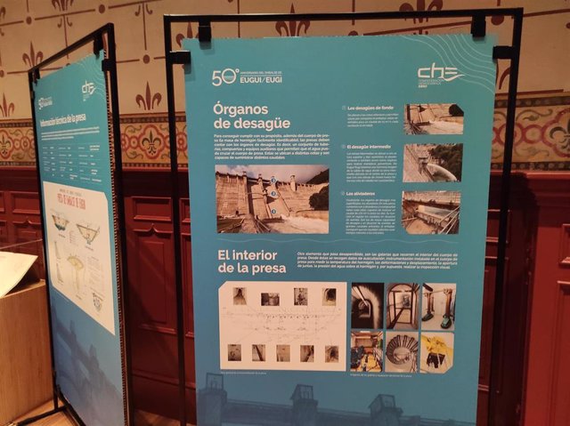 Una exposición en la Mancomunidad de la Comarca de Pamplona recuerda los 50 años de historia del embalse de Eugi.