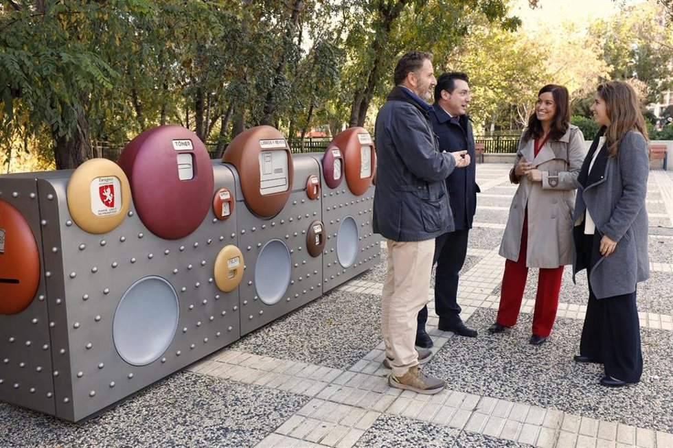 Zaragoza estrena seis Puntos Limpios de Proximidad facilitan la separación y reciclaje de residuos domésticos