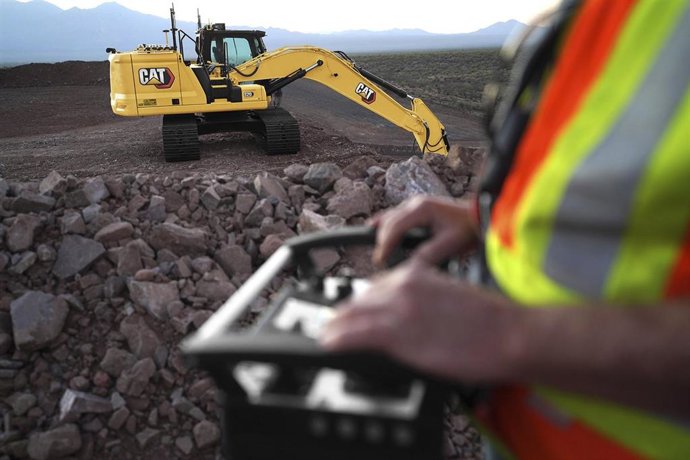 Archivo - Maquinaria pesada