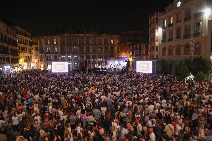 Archivo - Concierto en la plaza de la Constitución de Málaga capital por La Noche en Blanco   