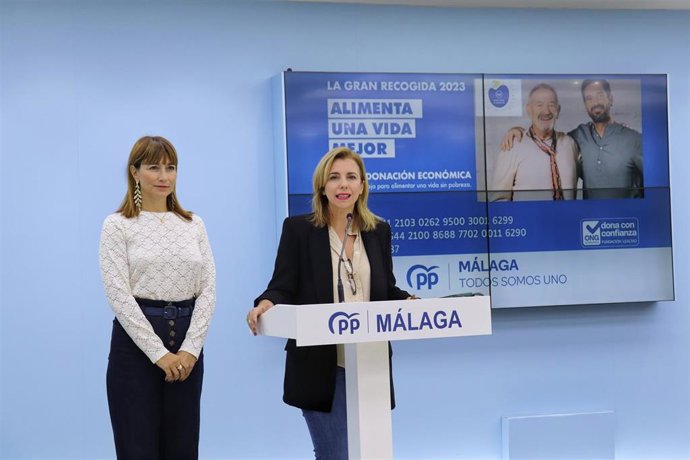 La vicesecretaria de Sociedad del Bienestar, Inclusión Social, Igualdad y Familias del PP de Málaga, Lucía Yeves, y la coordinadora de la plataforma Todos Somos Uno, Ruth Sarabia, en rueda de prensa