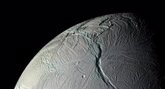 Foto: El hielo de Encélado favorece que moléculas orgánicas se concentren