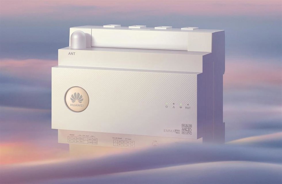 Huawei y Wattkraft presentan en España Emma, una IA que optimiza el autoconsumo energético.