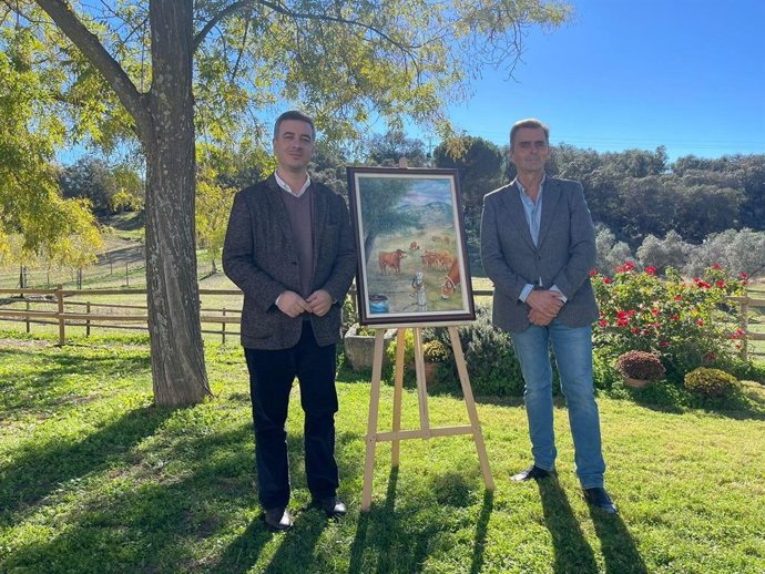 El vicepresidente de Prodetur, Rodrigo Rodríguez Hans, ha acompañado al alcalde del municipio, Sergio Vela, en la presentación del cartel y programa de la nueva edición de la Feria de El Pedroso (Sevilla).