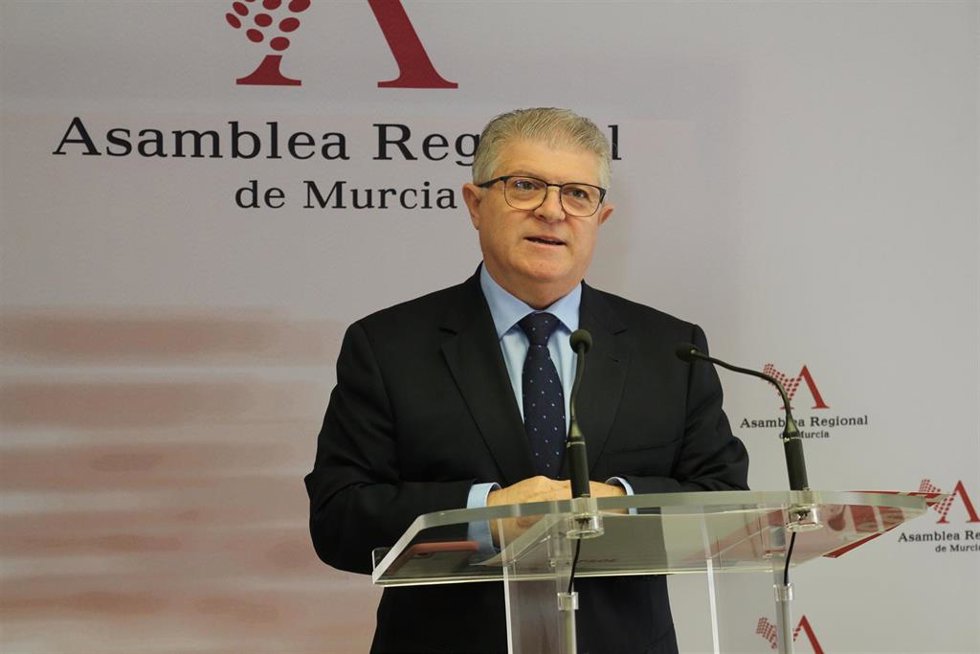 El portavoz del Grupo Parlamentanrio Socialista, Pepe Vélez