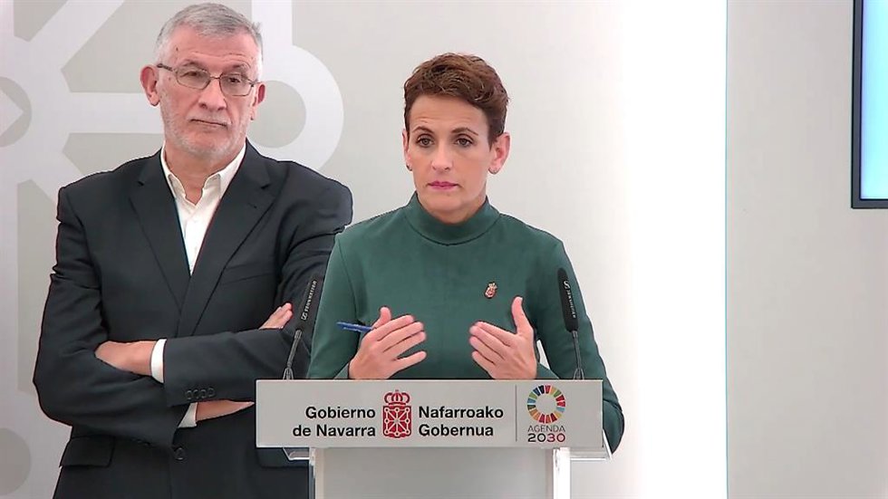 Chivite dice que el PSOE ha hecho públicos "todos los acuerdos" y evita hablar d