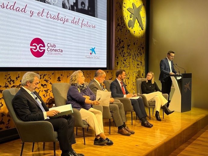 Foro Diálogo 'La Universidad y el trabajo del futuro' organizado este miércoles en Madrid por el Club Conecta.