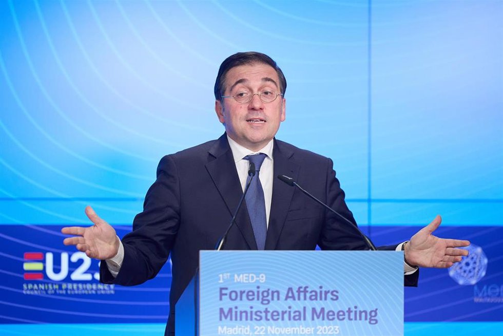 El ministro de Asuntos Exteriores, Unión Europea y Cooperación, José Manuel Albares, ofrece una rueda de prensa