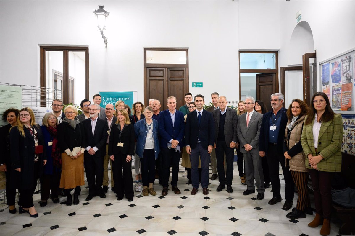 Uma dúzia de países europeus organizam a Cimeira Europeia de Vacinação em Almería