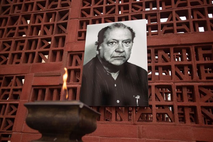 Acto de homenaje a Santiago Brouard