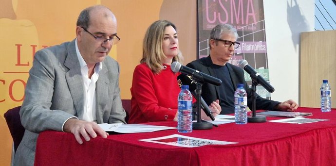 La consejera de Educación, Ciencia y Universidades, Claudia Pérez Forniés, y el director del Conservatorio Superior de Música de Aragón (CSMA), José Luis Peña, presentan la temporada 2023-2024 del centro