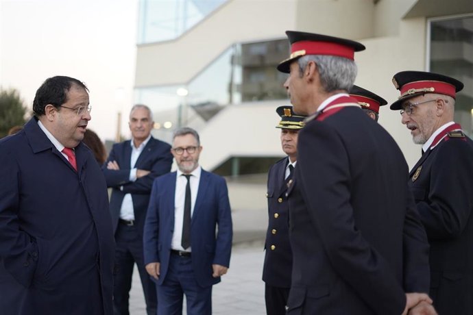 Archivo - El conseller de Interior de la Generalitat, Joan Ignasi Elena, ha acudido al Día de la Policía Portuaria del Port de Tarragona