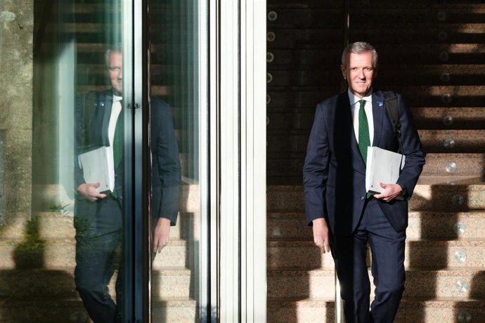 El presidente de la Xunta, Alfonso Reuda, comparece ante los medios tras la reunión del Consello de la Xunta