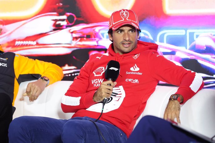 SAINZ Carlos (spa), Scuderia Ferrari SF-23, portrait press conference during the 2023 Formula 1 Heineken Silver Las Vegas Grand Prix, 21th round of the 2023 Formula One World Championship from November 17 to 19, 2023 on the Las Vegas Strip Circuit, in L