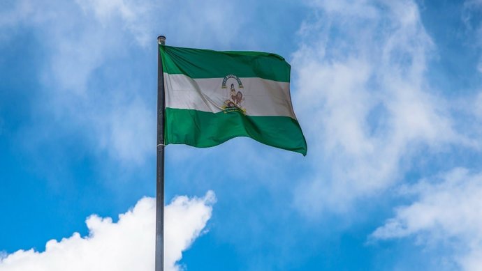 Archivo - Imagen de la bandera de Andalucía. (Foto de archivo).